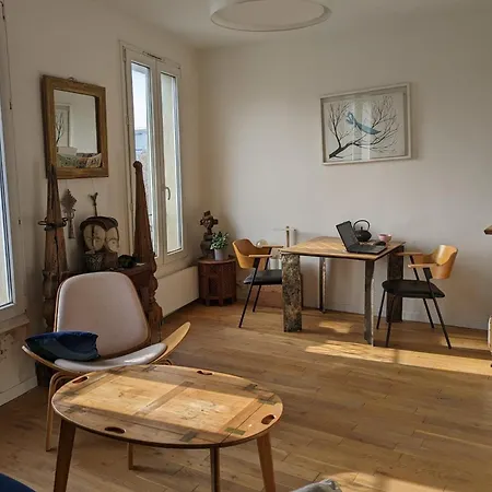 Charming T2 With Wifi In 18eme Apartment *
